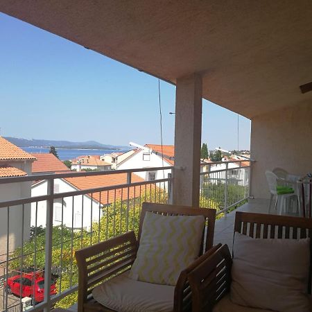 Apartmani Nea Biograd Na Moru Zewnętrze zdjęcie