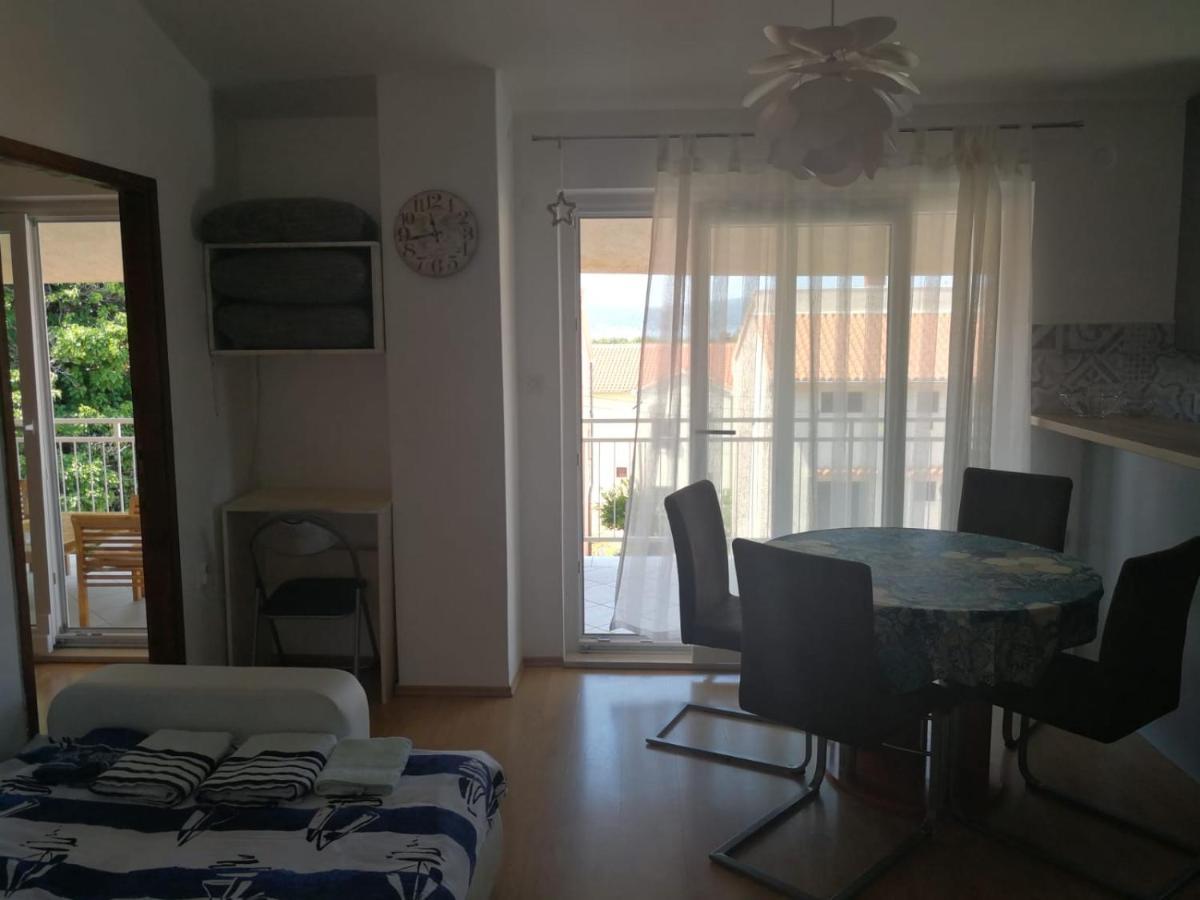 Apartmani Nea Biograd Na Moru Zewnętrze zdjęcie