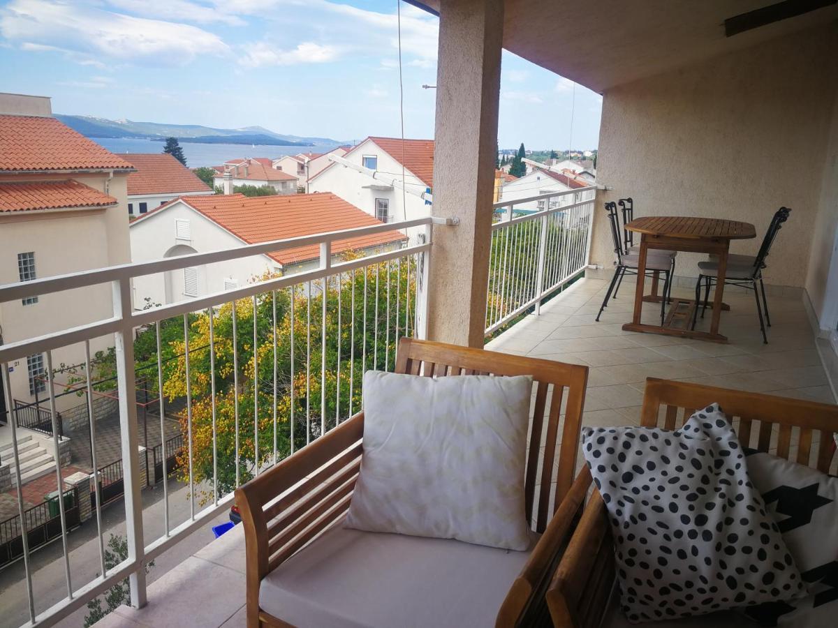 Apartmani Nea Biograd Na Moru Zewnętrze zdjęcie