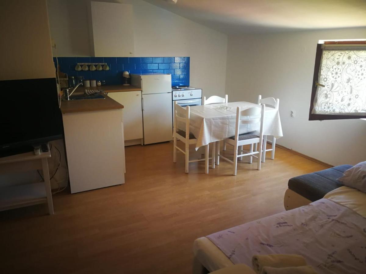 Apartmani Nea Biograd Na Moru Zewnętrze zdjęcie